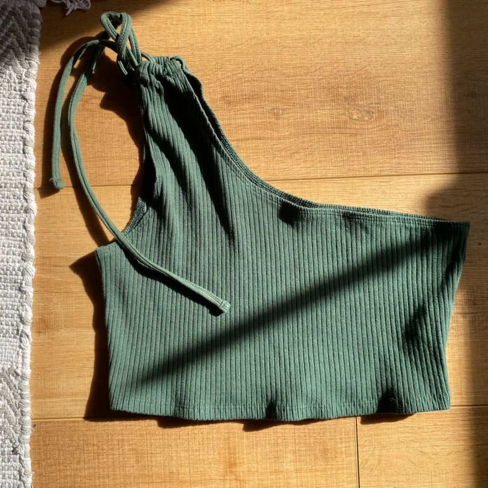 aerie size large one shoulder green crop top tie - Picture 3 of 6